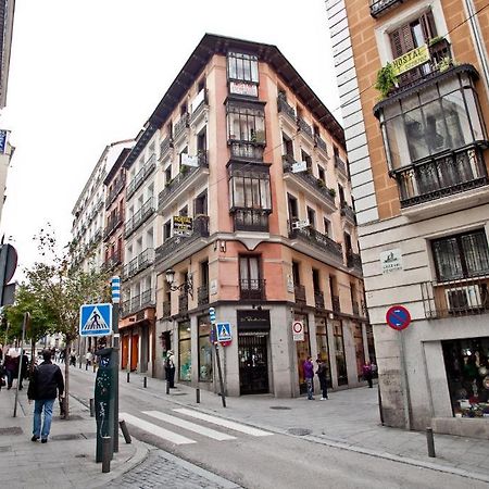 Hostal A Nuestra Senora De La Paloma Madryt Pokój zdjęcie