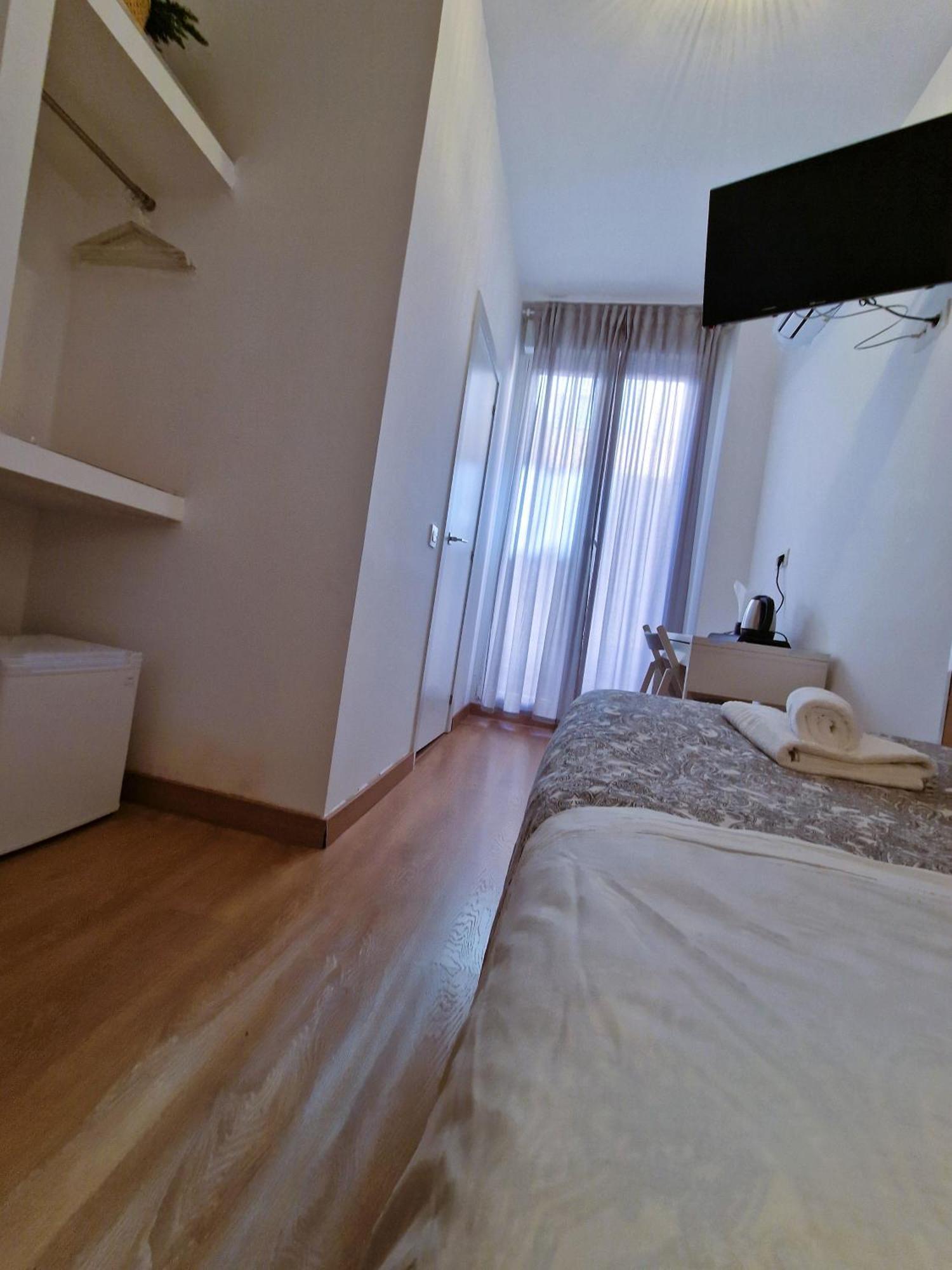 Hostal A Nuestra Senora De La Paloma Madryt Zewnętrze zdjęcie