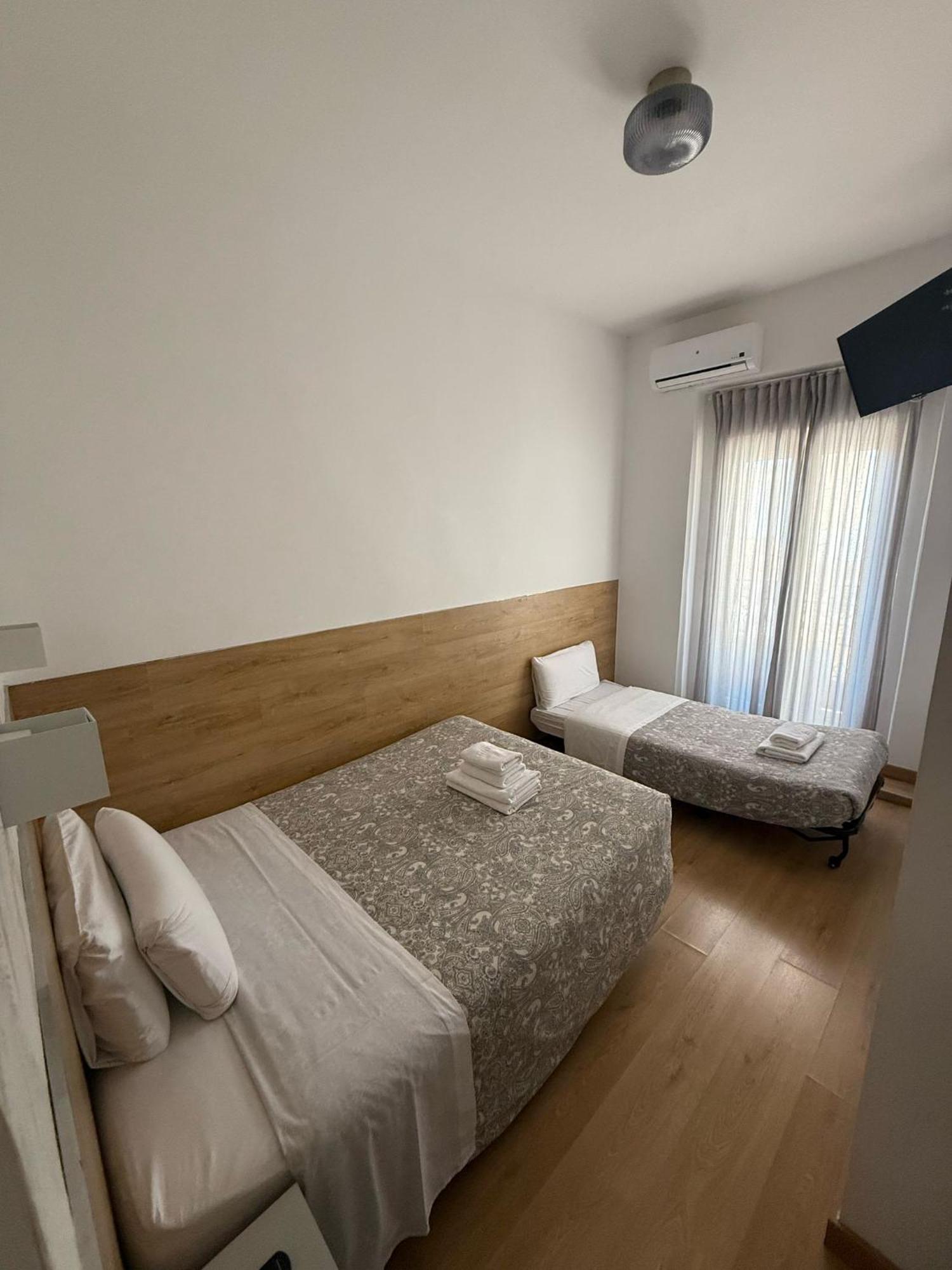 Hostal A Nuestra Senora De La Paloma Madryt Zewnętrze zdjęcie