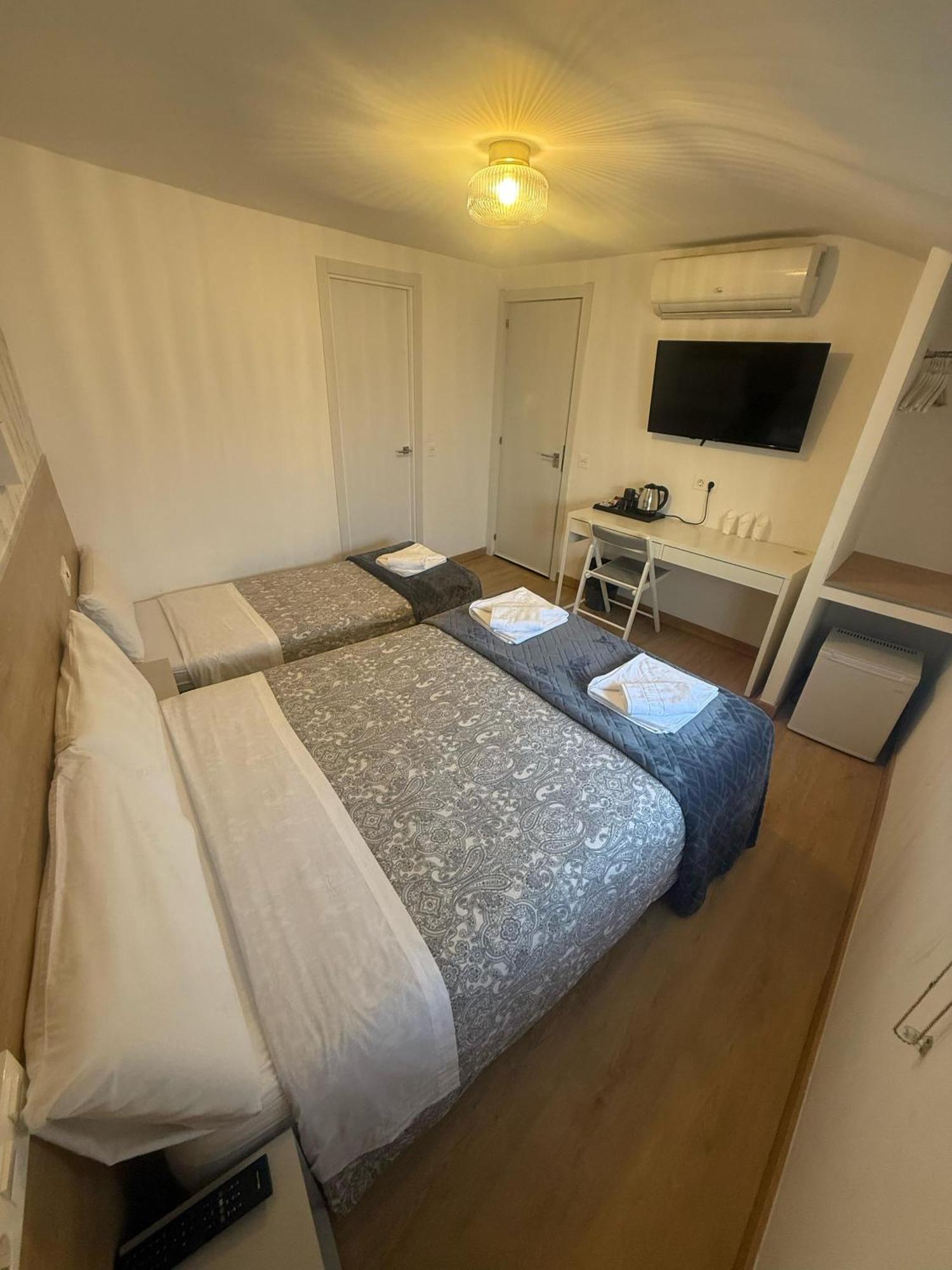 Hostal A Nuestra Senora De La Paloma Madryt Zewnętrze zdjęcie