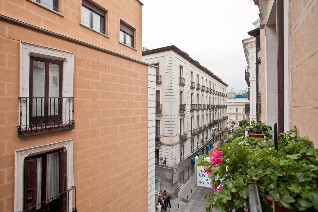 Hostal A Nuestra Senora De La Paloma Madryt Pokój zdjęcie