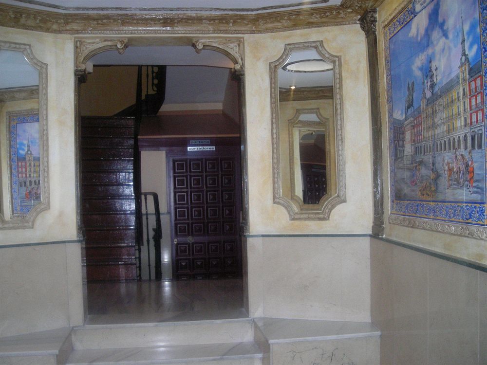 Hostal A Nuestra Senora De La Paloma Madryt Zewnętrze zdjęcie